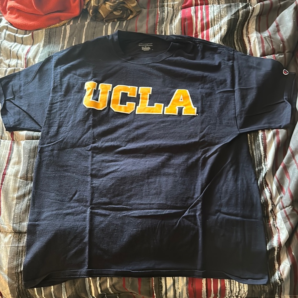 UCLA Men’s T shirt